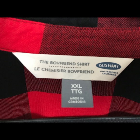 Old navy boyfriend shirt. - Picture 3 of 3